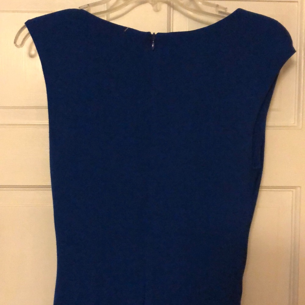Beautiful Cache Dress - Picture 4 of 4